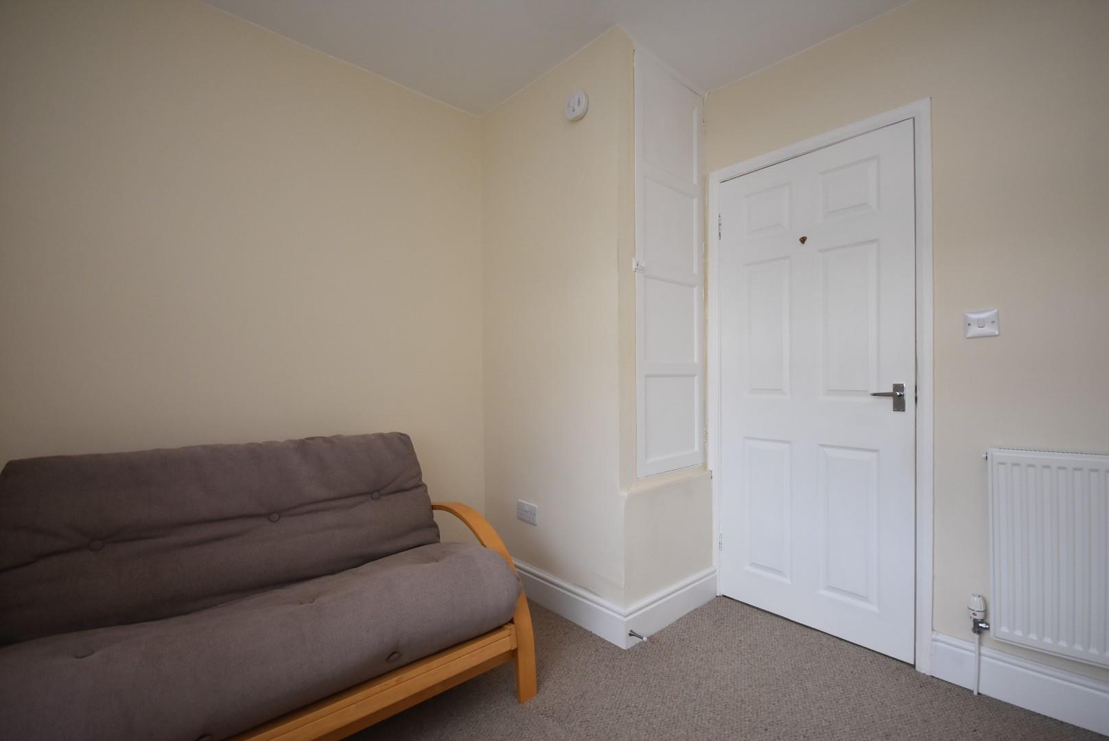 22 Masefield Road, Penarth, CF64 2SD